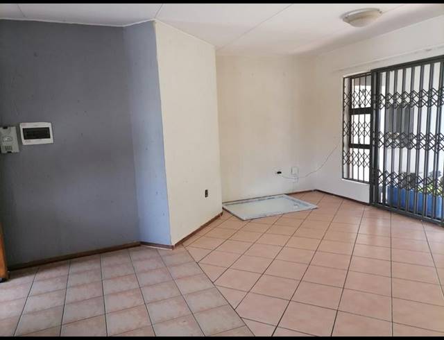 3 BEDROOM PROPERTY TO RENT IN GOSFORTH PARK